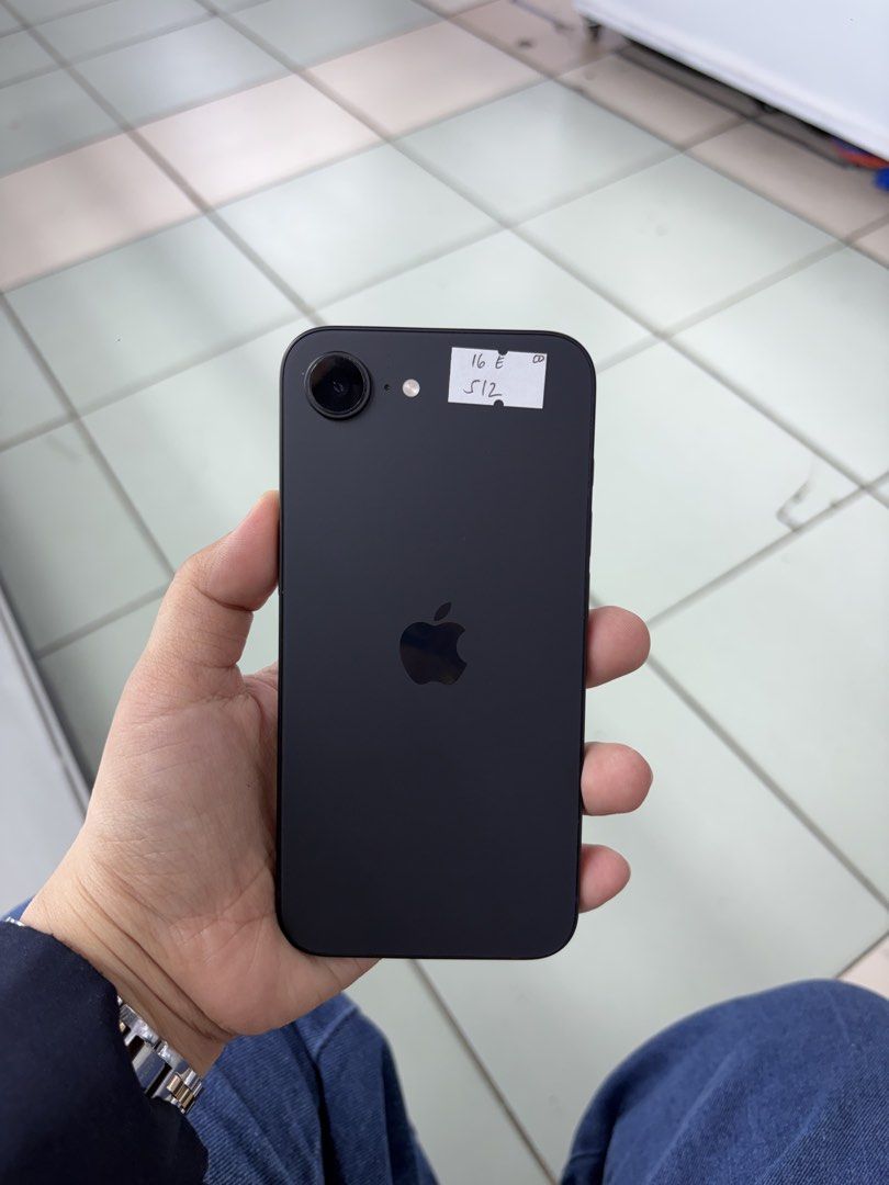 Iphone 16e 512gb 100% BH FU NTC no issue (Category: iPhone 16 Series) located in San Juan City. Submitted by javedsgadgetshop (Listing ID 1456606588, Image 1). Description: INSTALLMENT OPTIONS : SPAY LATER / GGIVES / CREDIT CARD / SKYRO / HOMECREDIT (BRANDNEW) QUICK INFO! ✖️ ➡️ iphone 16e ➡️ 512gb ➡️ Black Color ➡️ NTC Variant ➡️ 99% Makinis & 100% BH ➡️ Factory Unlock ➡️ WITH FREE Temp, CASE AND CHARGER 🤝 We accept swap | Trade - In 💳 We do in
