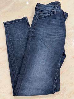 （分類：）位於 。 由 randomx3 提交（商品編號 1456691612，圖片 1）。簡介： 。