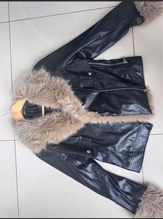 (Category: ) located in . Submitted by prelovedsaleitems (Listing ID 1456638311, Image 1). Description: .