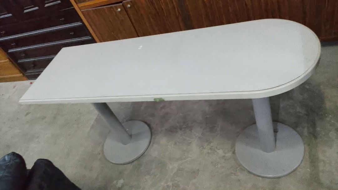 JAPAN long bar table HEAVY DUTY (Category: Tables & Sets) located in Las Pinas. Submitted by rusc.rusc (Listing ID 1456572616, Image 1). Description: JAPAN long table HEAVY DUTY Good condtion LAS PINAS near City Hall.