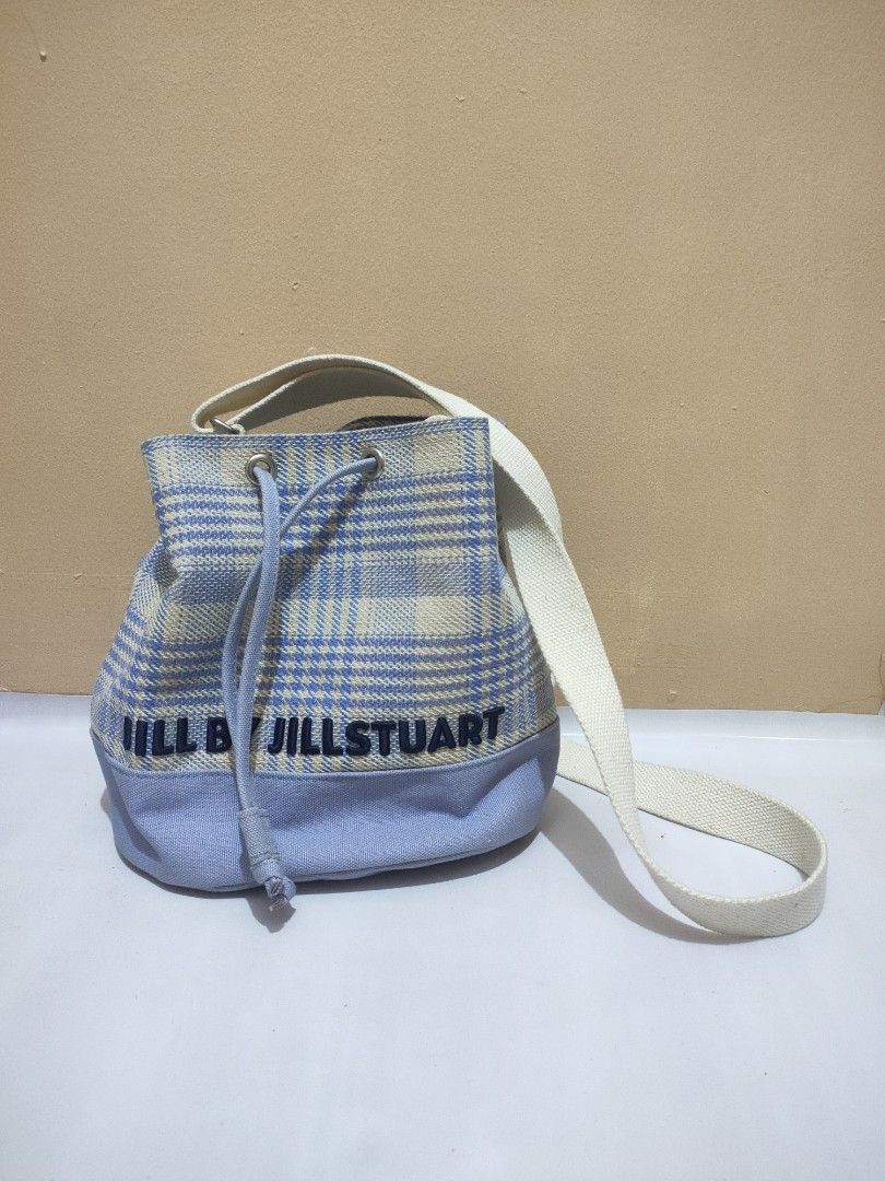 Orig Jill stuart ❤️ (Category: Cross-body Bags) located in Urdaneta. Submitted by assortedprelovedd (Listing ID 1456773411, Image 1). Description: .