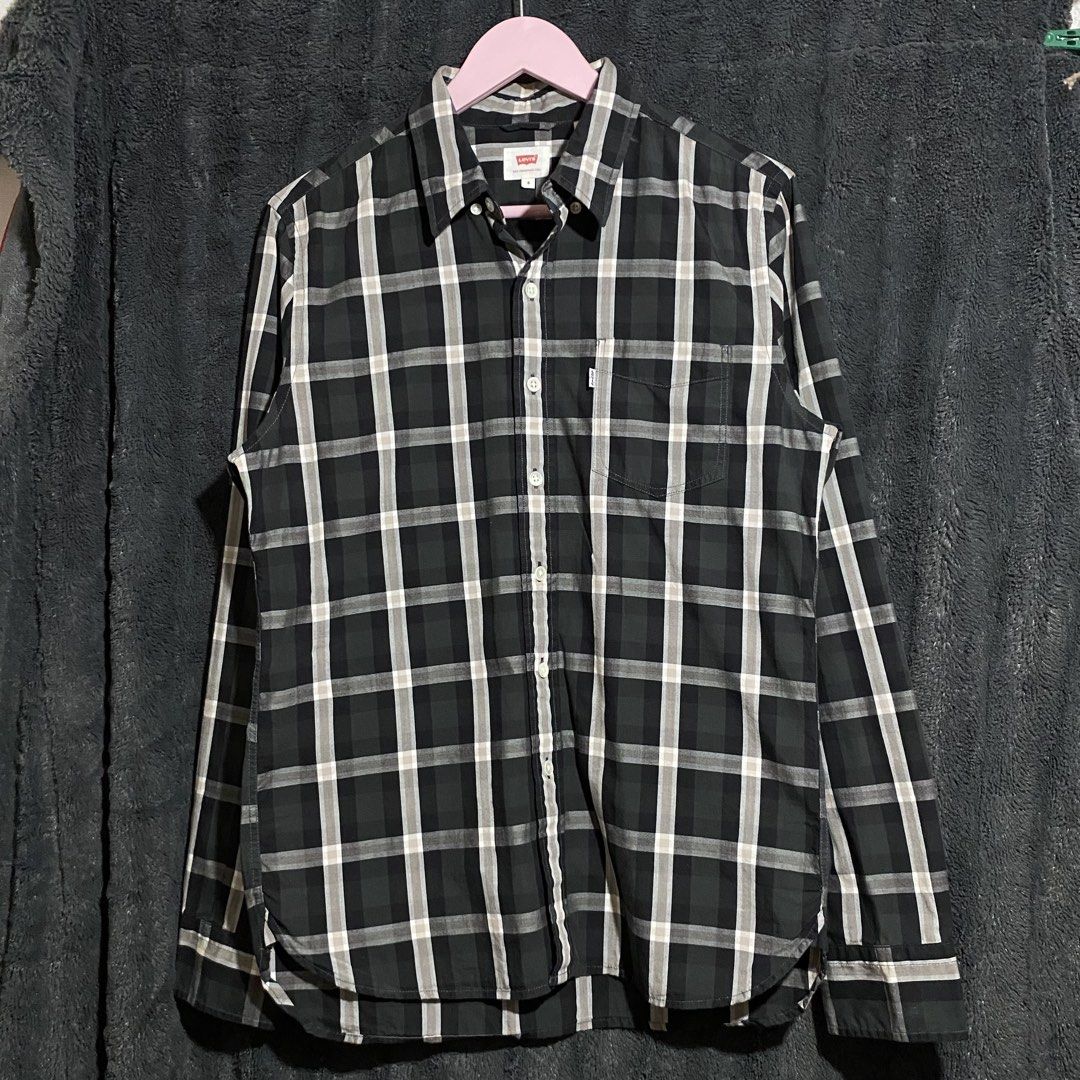 Levis Checkered Long Sleeve - Small (Category: Tshirts & Polo Shirts ) located in Cebu City. Submitted by kklez (Listing ID 1456704272, Image 1). Description: 19 x 27 Excellent Condition - As New Condition .