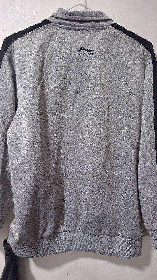 Li Ning drifit breathable jacket (Category: Coats, Jackets and Outerwear) located in Quezon City. Submitted by _helpmedeclutter (Listing ID 1456722546, Image 3). Description: .