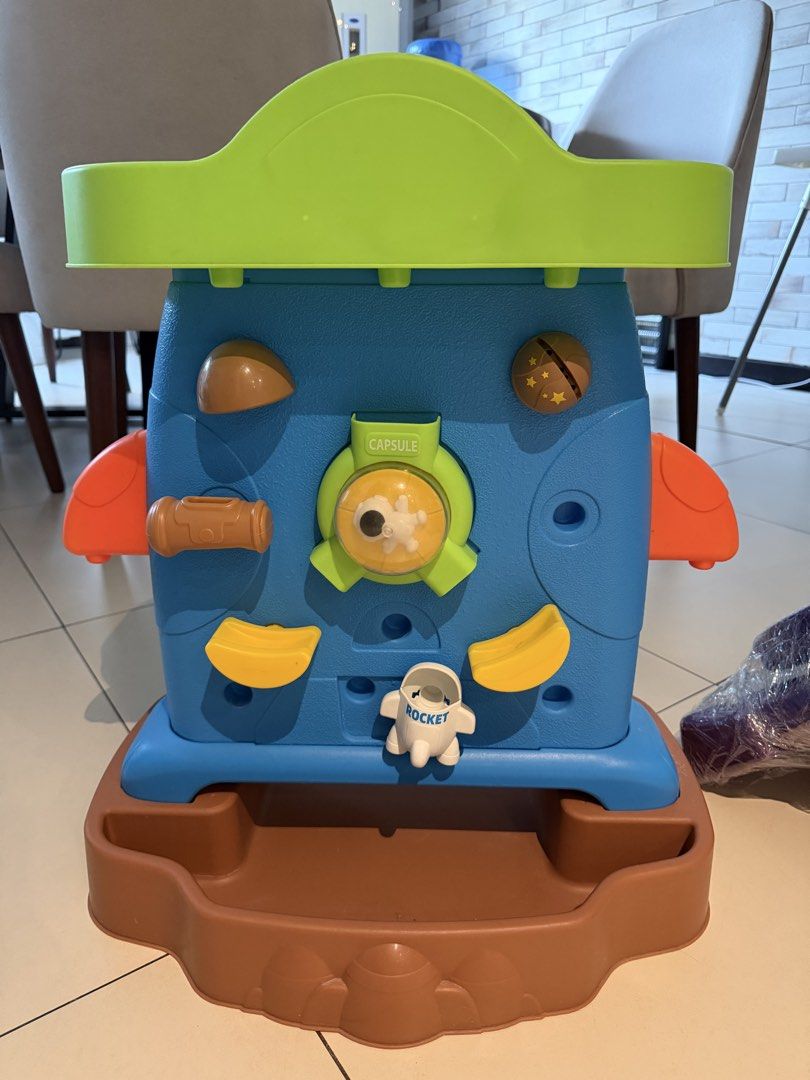 Little Fat Hugs Space Water (Category: Infant Playtime) located in Mandaluyong City. Submitted by mamaseller1829 (Listing ID 1456697356, Image 1). Description: - Fun space-themed activity center for toddlers - Interactive elements: spinning gears, slide, rocket ship figure - Promotes motor skill development and imaginative play - Easy to assemble and clean Used once or twice only, but stored for almost a year. Bought for ₱3150, selling for ₱800 o