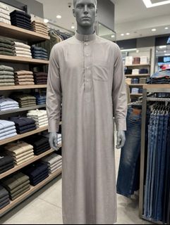 (Category: ) located in . Submitted by sarahassan55554 (Listing ID 1456618219, Image 1). Description: .
