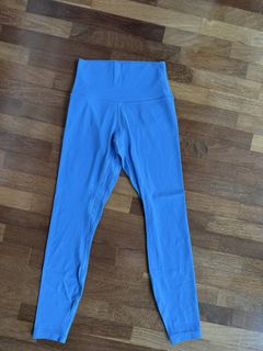 (Category: ) located in . Submitted by juliaw_preloved_lux (Listing ID 1456636071, Image 1). Description: .