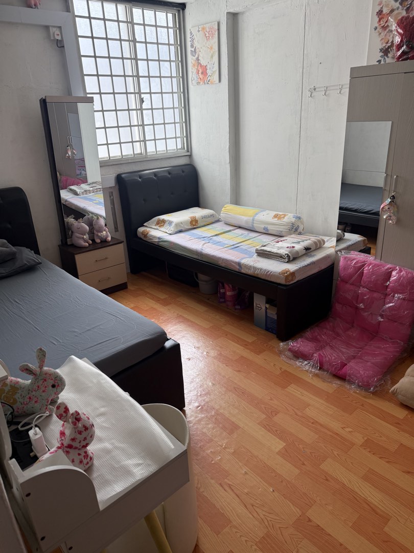 (Category: ) located in . Submitted by leochen1688 (Listing ID 1456594697, Image 1). Description: .