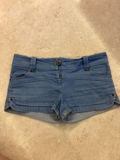 (Category: ) located in . Submitted by calculators123 (Listing ID 1456692818, Image 1). Description: .