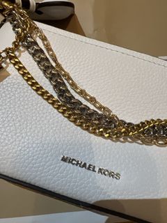 (Category: ) located in . Submitted by l_boutique (Listing ID 1456674747, Image 1). Description: .