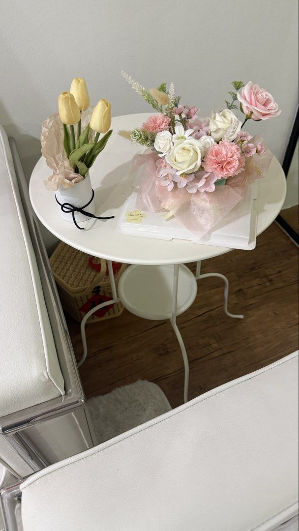 Mini Table (Category: Tables & Sets) located in Johor Bahru. Submitted by randall_lee (Listing ID 1456628828, Image 1). Description: Deco not included, for size display references only.