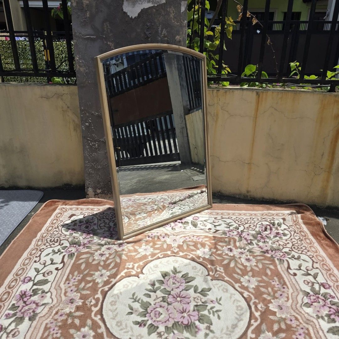 Mirror with Wooden Frame (Category: Mirrors) located in Pasig City. Submitted by millennialthrifter (Listing ID 1456766704, Image 2). Description: 🔥MIRROR WITH WOODEN FRAME - 1600 ✅Size: approx H 105cm x W 70cm.