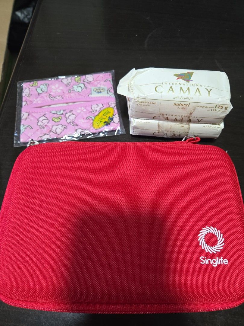 Miscellaneous items (Category: Vision Care) located in Singapore. Submitted by miqyzoey (Listing ID 1456693083, Image 1). Description: .