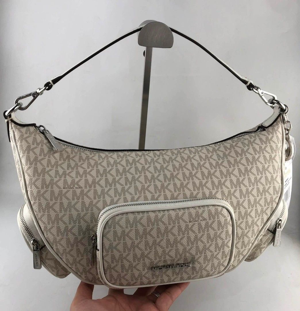 MK Merritt Small Crossbody Bag (Category: Cross-body Bags) located in Manila. Submitted by msddirectfactoryoutlet (Listing ID 1456669891, Image 3). Description: MK Merritt Small Crossbody 10”W X 6.25”H X 3.75”D US Grade 100%.