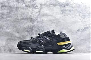 (Category: ) located in . Submitted by Outlet.Sneakers (Listing ID 1456686634, Image 1). Description: .