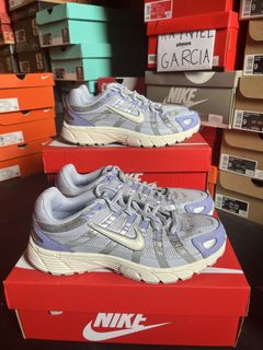 (Category: ) located in . Submitted by rr.sneakerstash (Listing ID 1456738822, Image 1). Description: .