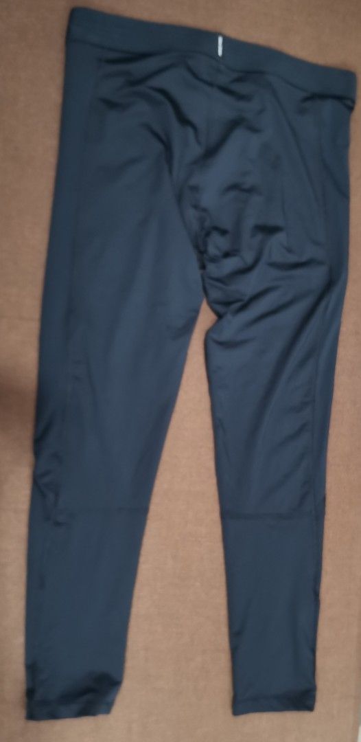 Nike Pro Dri-FIT Compression Tights Black (Category: Activewear) located in Cavite. Submitted by nehlfab08 (Listing ID 1456761575, Image 1). Description: - Black Nike Pro Dri-FIT compression tights - Tight fit designed for optimal performance - Made in Jordan - Ideal for workouts, training, and sports - Features a comfortable elastic waistband with Nike Pro branding - Signature white Nike swoosh logo on the leg.