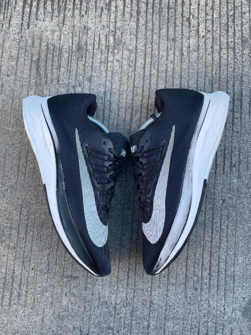 Nike Women's Zoom Fly (Category: Sneakers) located in Cabuyao City. Submitted by wardsole (Listing ID 1456630044, Image 2). Description: Nike Women's Zoom Fly Excellent Condition US 5.5 EUR 36 CM 22.5 No hard Issue Minimal sign of usage - 599.