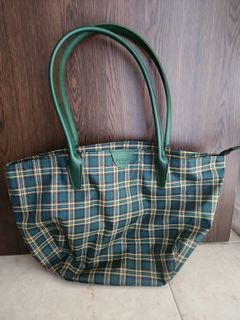 (Category: ) located in . Submitted by izz.ns (Listing ID 1456675196, Image 1). Description: .