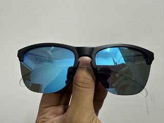 (Category: ) located in . Submitted by collection_store (Listing ID 1456740404, Image 1). Description: .
