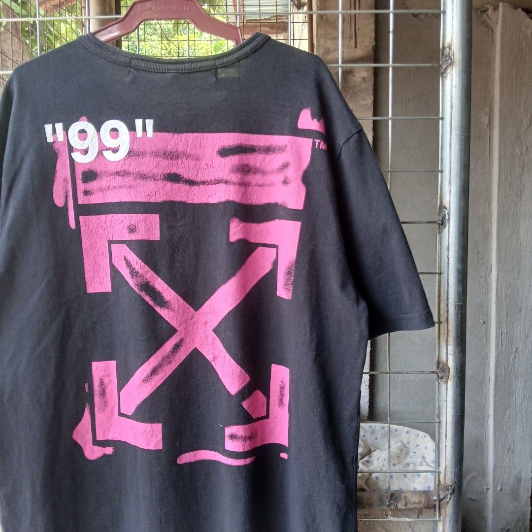 Off White "Impressionism" Stencil T-Shirt (Category: Activewear) located in Murcia. Submitted by rndom.stffs (Listing ID 1456644665, Image 3). Description: Excellent Condition Good for personal use Size Small - 27Length. 19Length.