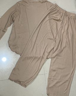 (Kategori: ) berada di . Dikirim oleh oldthings.closet (ID iklan 1456664038, Gambar 1). Deskripsi: .