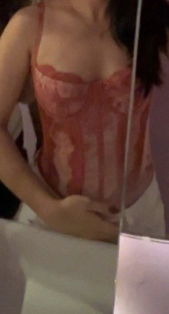 Pink Corset (Category: Sleeveless) located in Manila. Submitted by rur4lthreads (Listing ID 1456693304, Image 3). Description: .