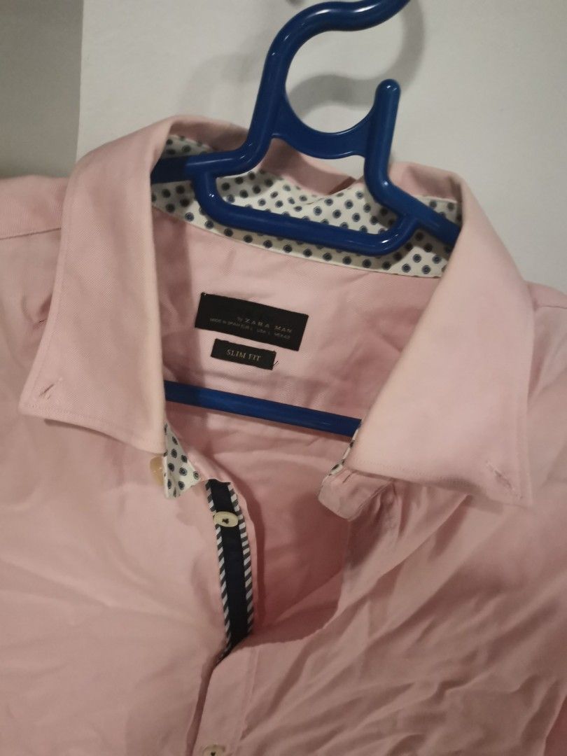 Pink Long Sleeve Button Up Shirt (Category: Formal Shirts) located in Manila. Submitted by hb1118 (Listing ID 1456751298, Image 2). Description: - Pink long sleeve shirt - Button-up front - Features a nice patterned detail on the inside collar and cuffs - Dress shirt style - Ideal for smart casual wear large slim.
