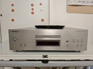 （分類：）位於 。 由 999dogdogdog 提交（商品編號 1456610631，圖片 1）。簡介： 。