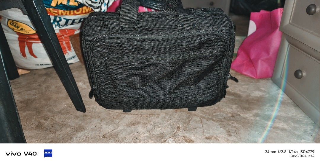 PROGRESS MULTI FUNCTION GEAR TROLLEY (Category: Laptop Bags & Sleeves) located in Buenavista. Submitted by silverwhale.c402fa (Listing ID 1456684606, Image 1). Description: There same scartches but still good condition with comes key and locked BUSINESS LAGUAGE BAG Mode of payment bank transfer or either cash.