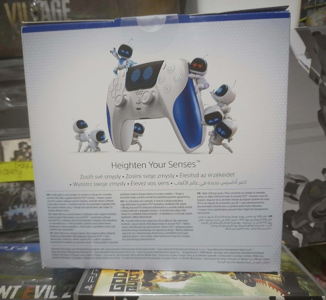 PS5 Dual Sense Astrobot Edition (Category: Controllers) located in Valenzuela. Submitted by retrogears (Listing ID 1456748537, Image 2). Description: Brand New Sealed, Bought in PlayStation store dubai..