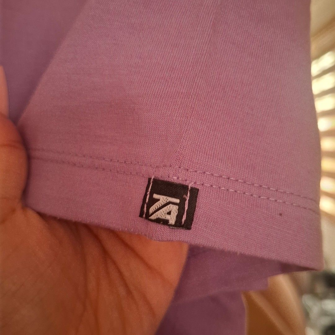Purple T-shirt with Cat Graphics - Size M (Category: Tshirts & Polo Shirts ) located in Manila. Submitted by mrs_cp (Listing ID 1456659116, Image 3). Description: RFS: Decluttering -Used a few times -not stretch -kasya up to 40bust and 34waist -XL frame tho M ang tag Loc: Silang, Cavite MOP: Gcash MOD: Buyer ang magbbook ng rider or courier preferred.