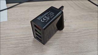 （分類：）位於 。 由 popularstuff 提交（商品編號 1456754161，圖片 1）。簡介： 。