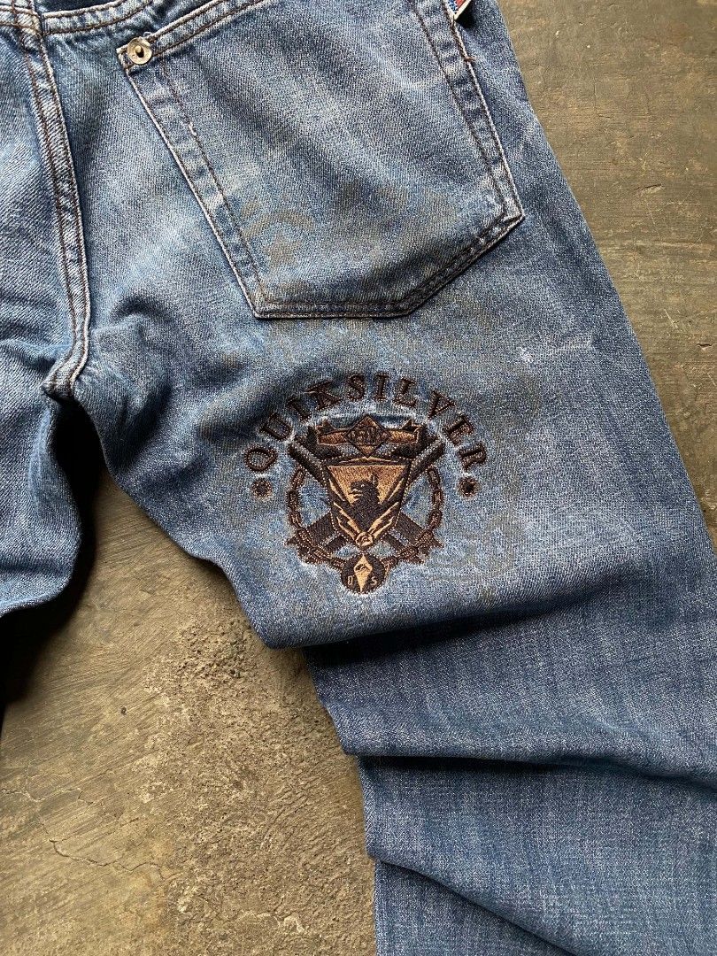 Quicksilver Selvedge Denim Slim Fit (Category: Jeans) located in Cabanatuan. Submitted by vivian_nicole_03 (Listing ID 1456661434, Image 3). Description: Dimes:28x40.