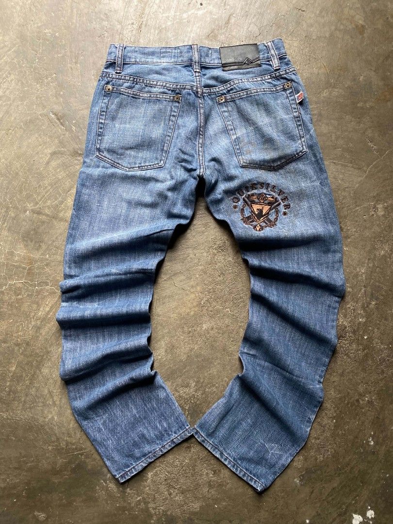 Quicksilver Selvedge Denim Slim Fit (Category: Jeans) located in Cabanatuan. Submitted by vivian_nicole_03 (Listing ID 1456661434, Image 1). Description: Dimes:28x40.