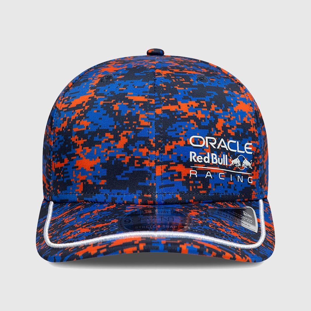 Red Bull Racing New Era Digi Camo 9SEV Cap 紅牛一級方程式 有色logo棒球帽 Max Verstappen （分類：棒球帽、帽）位於 Hong Kong。 由 mustbethewater_racing 提交（商品編號 1456726834，圖片 2）。簡介： 成人 Adult one size colour: Blue Material: 94% Featherweight Polyester, 6% Spandex Red Bull Racing official merchandise 另有其他F1/賽車用品 歡迎Dm查詢。
