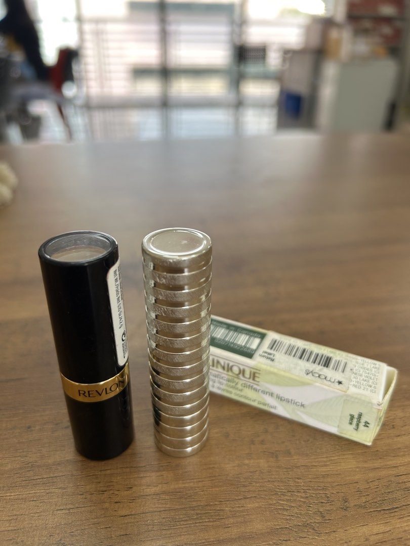 Revlon & Clinique lippies ( 1k for 2) (Category: Makeup) located in Imus. Submitted by luxefad (Listing ID 1456674848, Image 2). Description: Unused , medyo na stock lang sya at na color test lang. ( sa kamay) No more tawad for 1k na yang 2 .