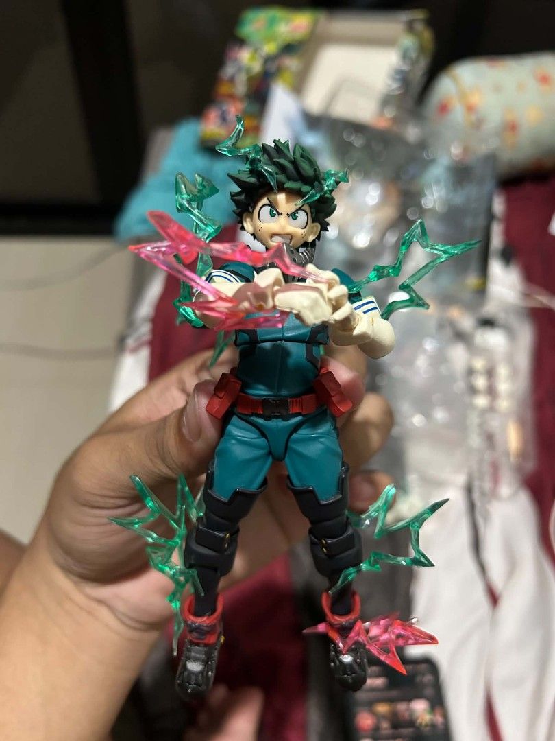 Revoltech Deku 1st Edition (Category: Figurines & Statues) located in Rizal. Submitted by snoarlanxstore (Listing ID 1456698388, Image 1). Description: For Sale Revoltech Deku 1st Edition Loose joints sa torso and ung sa diaper still posable pa rin naman one broken full cowling effect (see pictures).