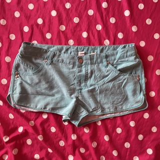 (Category: ) located in . Submitted by eluih (Listing ID 1456656753, Image 1). Description: .