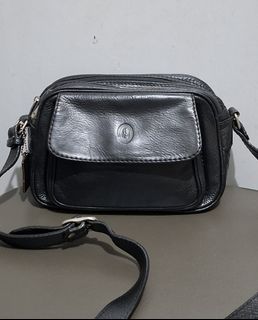 (Category: ) located in . Submitted by moonthrifting (Listing ID 1456700074, Image 1). Description: .