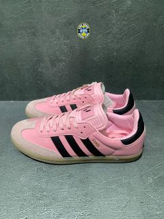 (Kategori: ) berada di . Dikirim oleh awe_shops (ID iklan 1456669451, Gambar 1). Deskripsi: .
