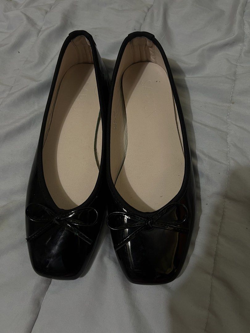 Sappun Ballet flats (Category: Flats & Sandals) located in San Jose del Monte. Submitted by sofiah2997 (Listing ID 1456632055, Image 1). Description: can fit 38-39.