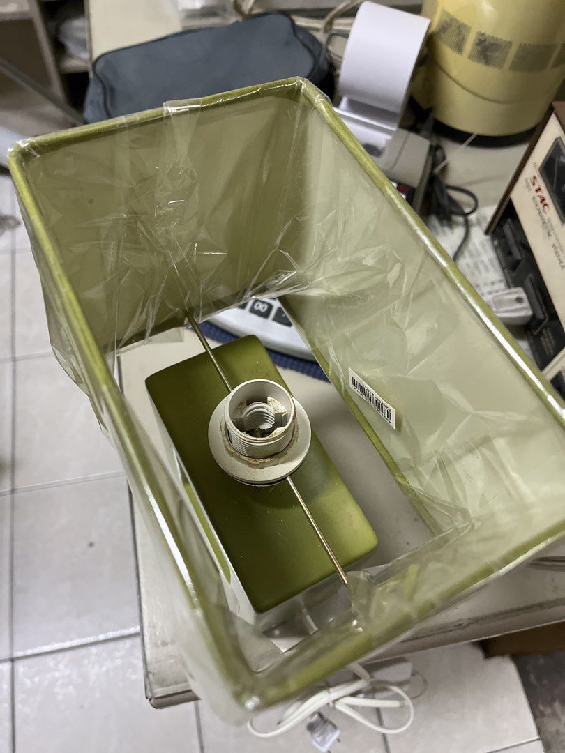 Small Green Desk Lamp with Shade (Category: Lighting) located in Manila. Submitted by jst_507 (Listing ID 1452597171, Image 2). Description: Chat us for any concerns or inquiries .