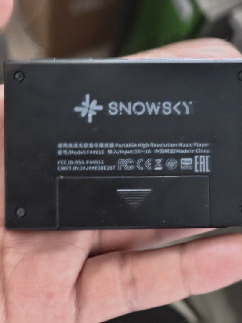 Snowsky Echo Mini Portable High Resolution Music Player (Category: Portable Music Players) located in Marikina City. Submitted by tenshin101 (Listing ID 1456702426, Image 2). Description: - Snowsky Echo Mini portable music player - High Resolution Audio support - Reset button for easy troubleshooting - Standard headphone jack - Balanced audio output for premium sound - MicroSD card slot for expandable storage - USB-C port for charging and data tr