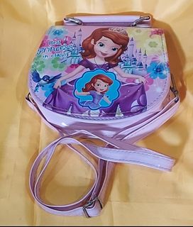 (Category: ) located in . Submitted by ForQueens (Listing ID 1456775677, Image 1). Description: .