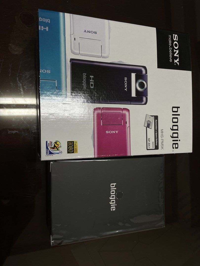 Sony Bloggie MHS-PM5K, 相機攝影, 相機在旋轉拍賣