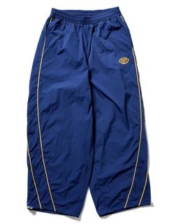 (Category: ) located in . Submitted by flea_thrift (Listing ID 1456616423, Image 1). Description: .