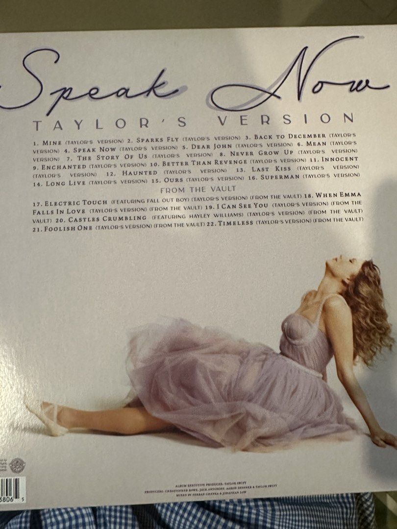 Speak Now (Taylor’s Version) - Violet Marbled Vinyl (Category: Vinyls) located in Mangaldan. Submitted by reeeeb (Listing ID 1456713859, Image 3). Description: - may dent sa fron cover Speak Now (Taylor's Version) Vinyl Record - Features all tracks from the original album plus 'From The Vault' songs - Condition: Excellent, with a minor dent on the front cover - Perfect for Taylor Swift collectors and fans.
