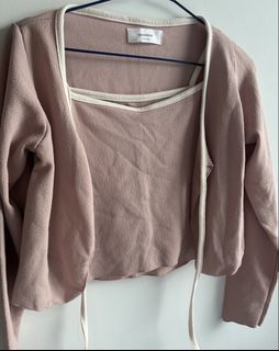 （分類：）位於 。 由 kiko.00 提交（商品編號 1456646461，圖片 1）。簡介： 。