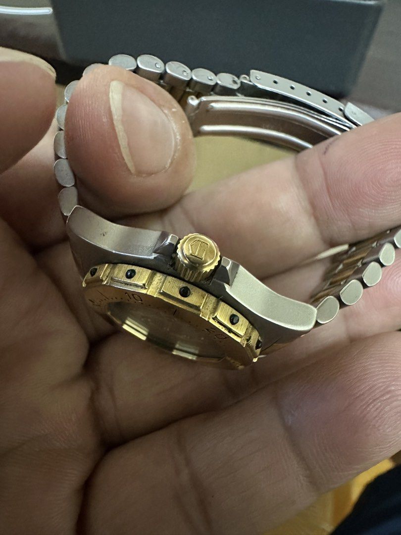Tag heuer 3000 (Category: Luxury Watches) located in Pasig City. Submitted by keenfire_262646 (Listing ID 1456693970, Image 2). Description: Ladies Tag heuer. Two tone. Ref # 934.208 Good condition. Php 10,500. Negotiable. .