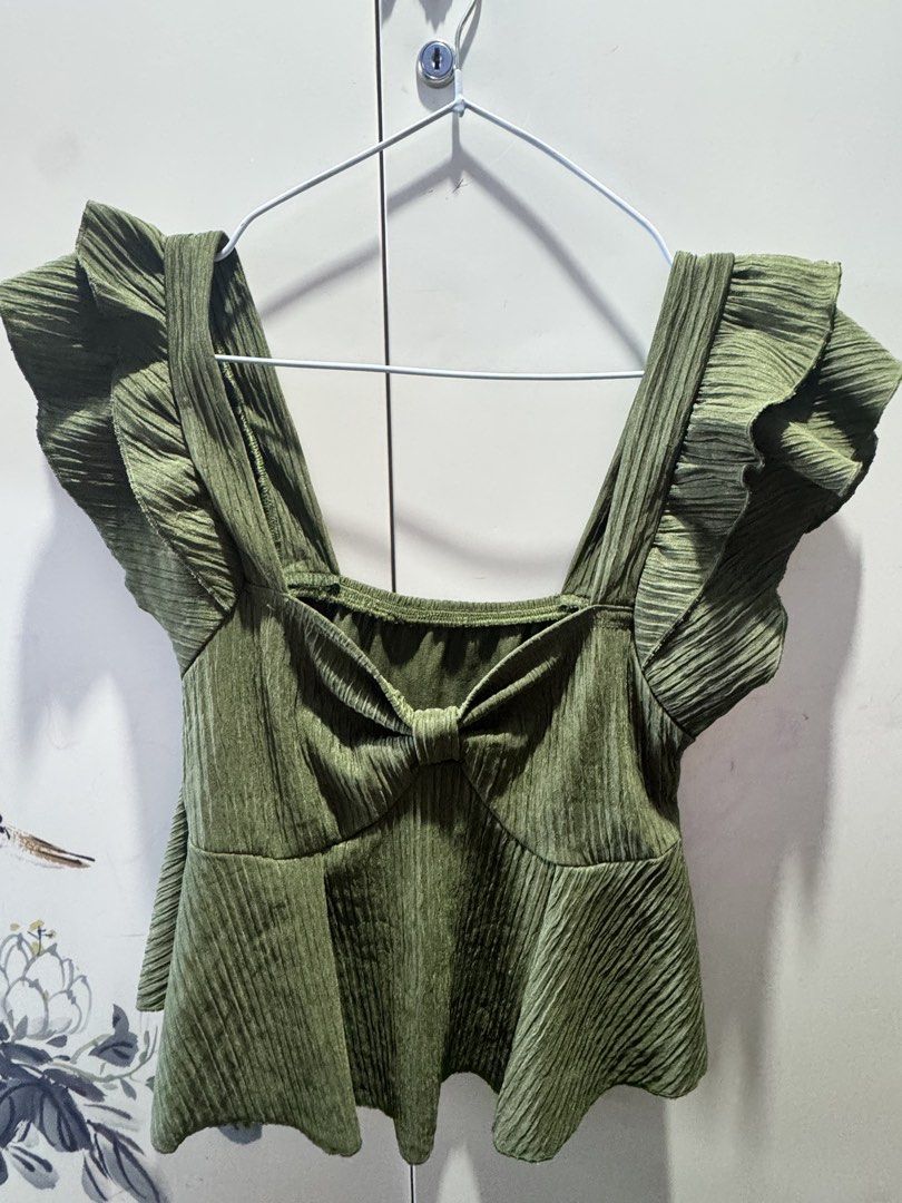 TAKE ALL PLUS SIZE XL OFFICE BLOUSES 15 PCS (Category: Blouses) located in Quezon City. Submitted by kvrs_224 (Listing ID 1455521019, Image 2). Description: 1 large plastic bag of L-XL blouse TAKE ALL.